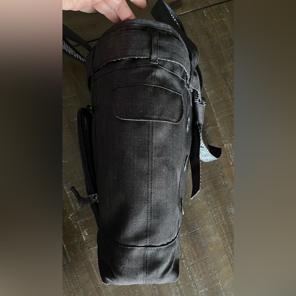 Ogio Hampton’s Tote - Picture 5 of 13